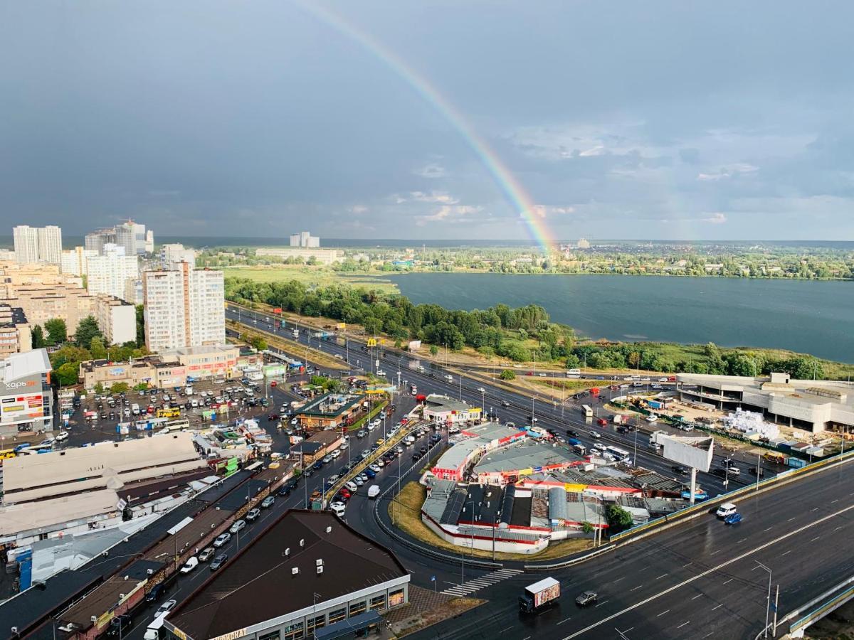 Квартира В Жк Лебединый, Ревуцкого 40 В, Метро Харьковская Позняки Kiev Exterior foto